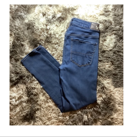 American Eagle Jeans. 6 SHORT  💕 - Picture 5 of 6